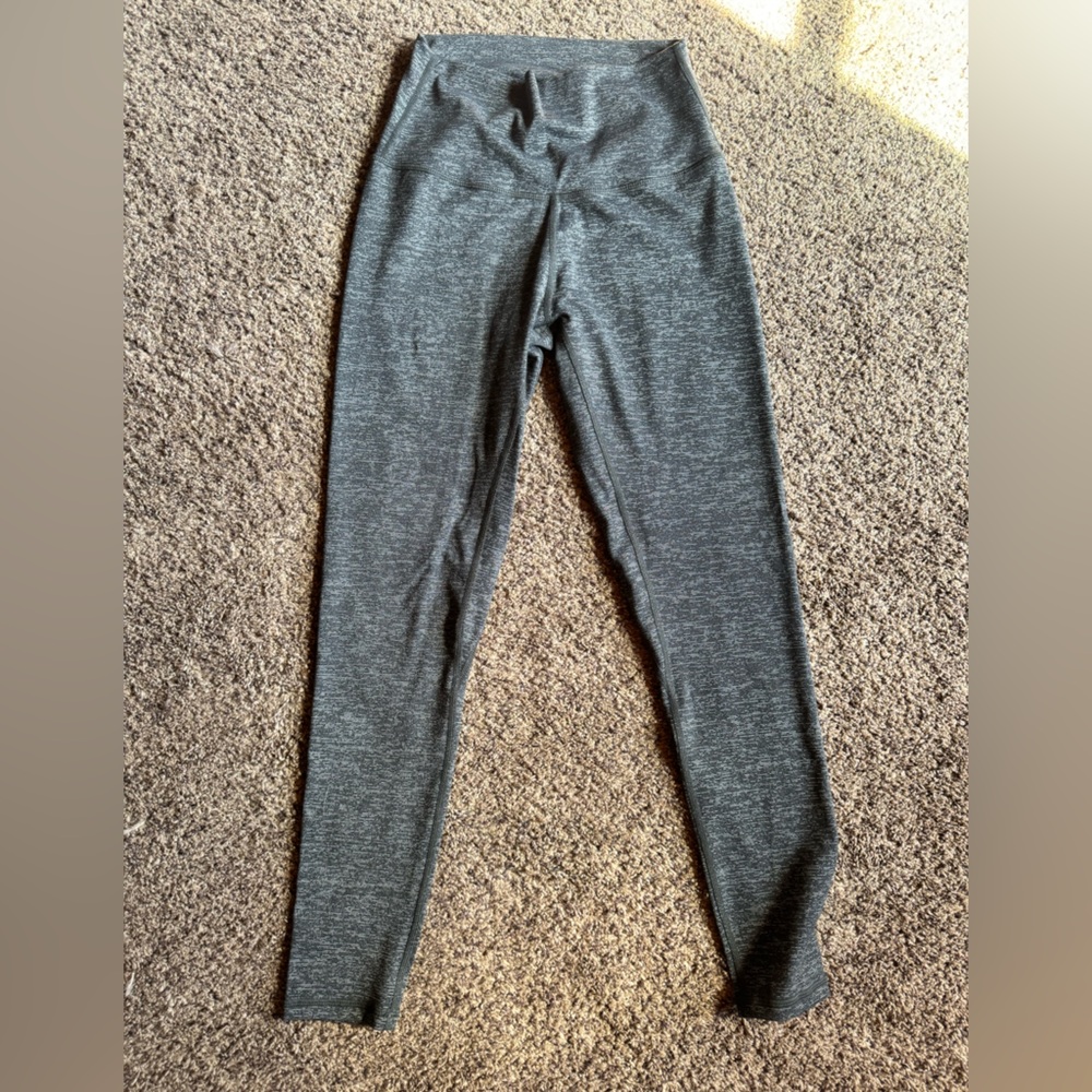 Born primitive leggings size medium